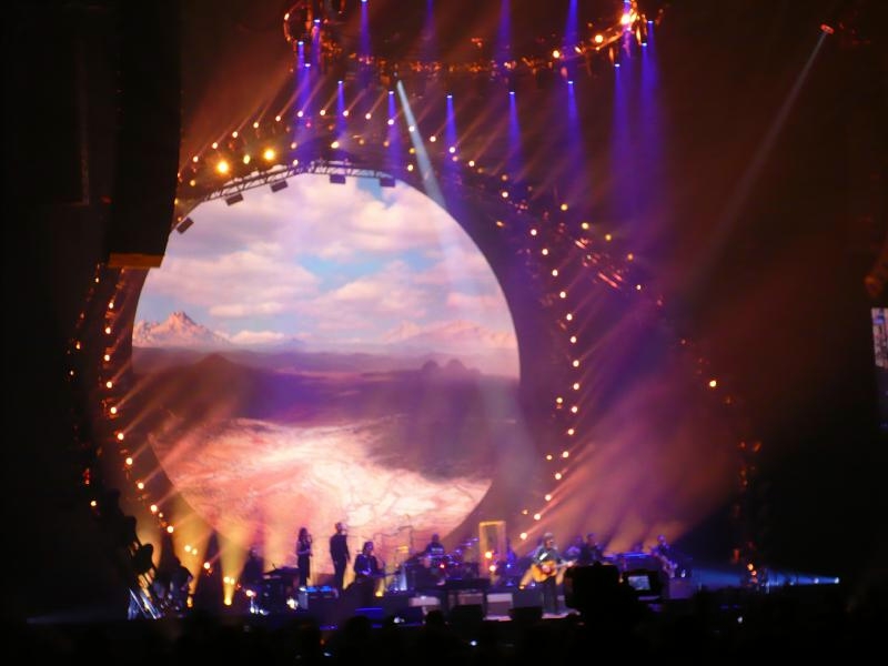 ../Images/elo_16.jpg