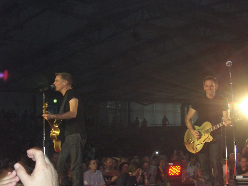 ../Images/BryanAdams_070715_04.JPG